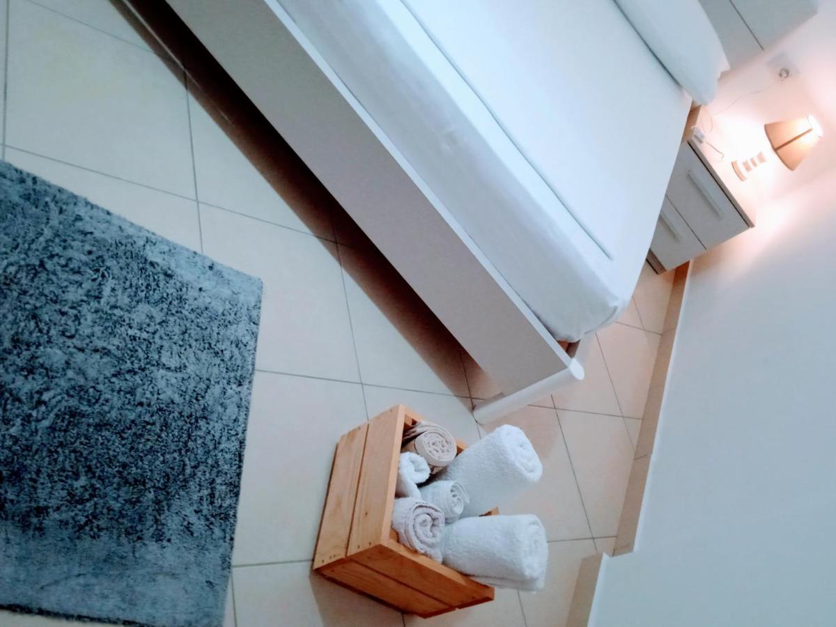 Artist S Apartment Vlorë Εξωτερικό φωτογραφία