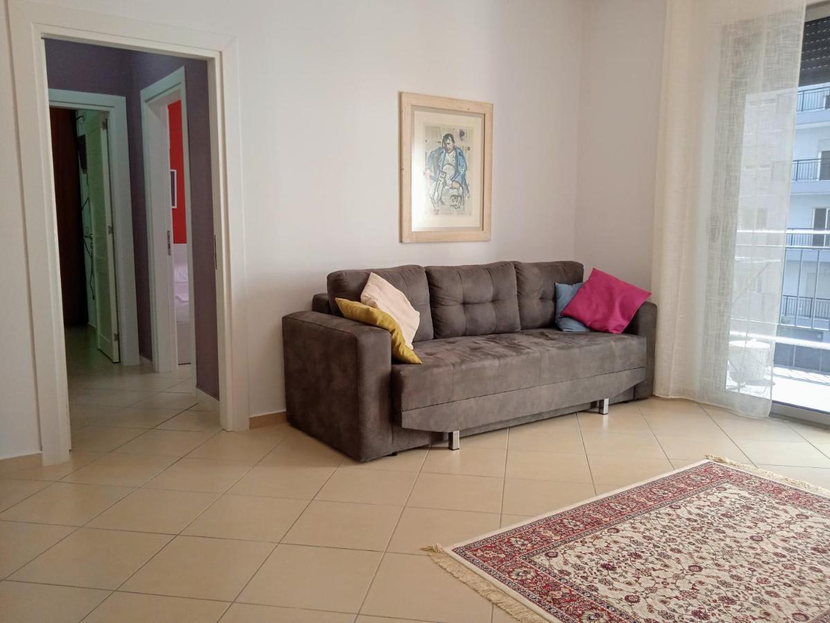 Artist S Apartment Vlorë Εξωτερικό φωτογραφία