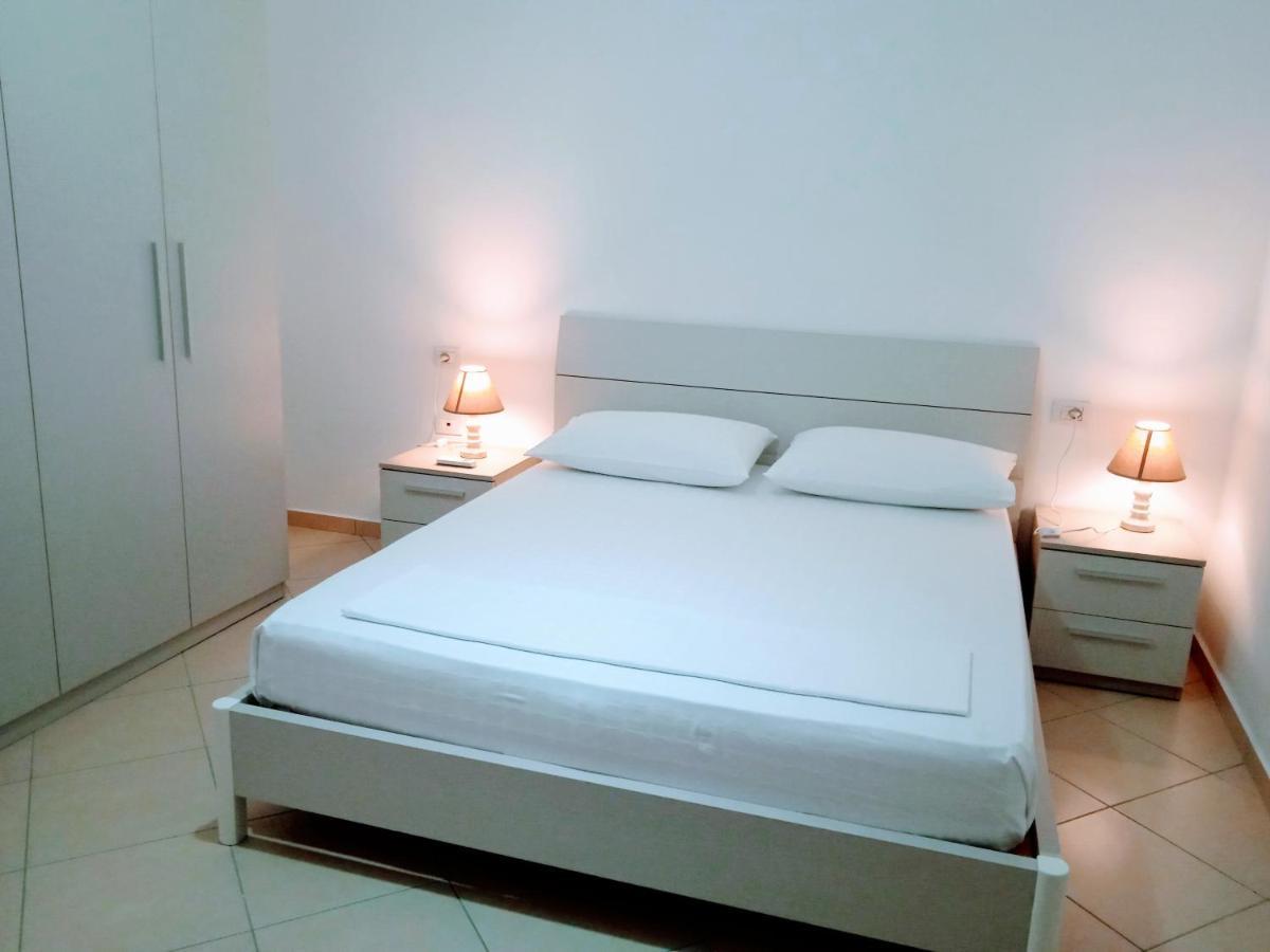 Artist S Apartment Vlorë Εξωτερικό φωτογραφία