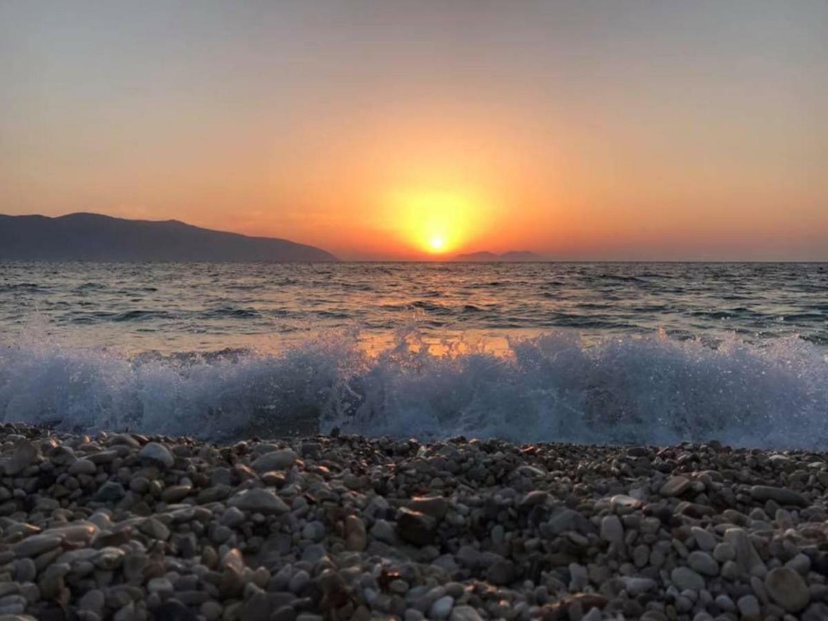 Artist S Apartment Vlorë Εξωτερικό φωτογραφία