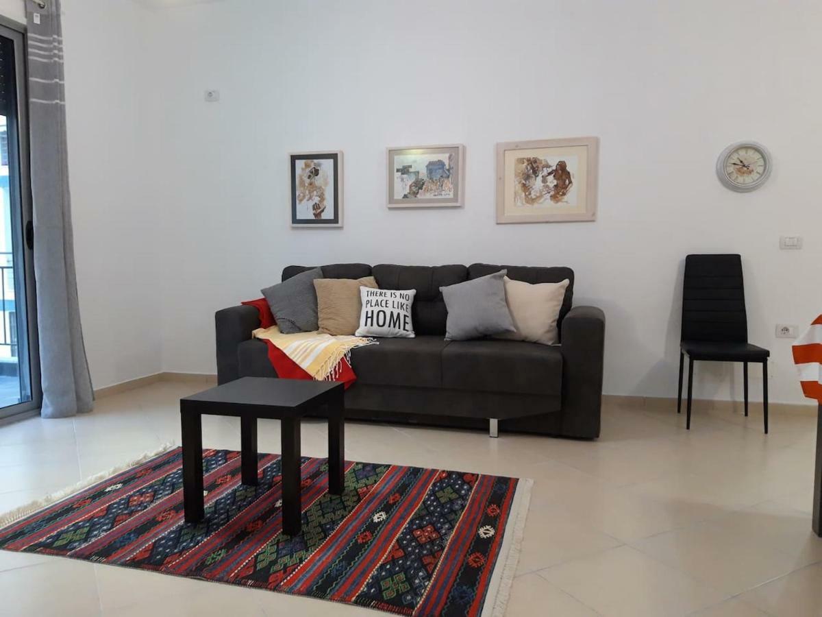 Artist S Apartment Vlorë Εξωτερικό φωτογραφία